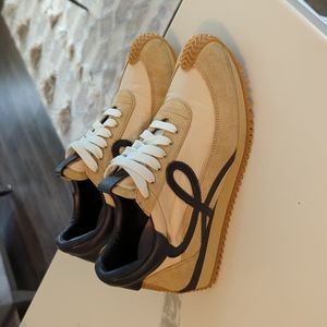 Loewe flow mix leather runners sneakers